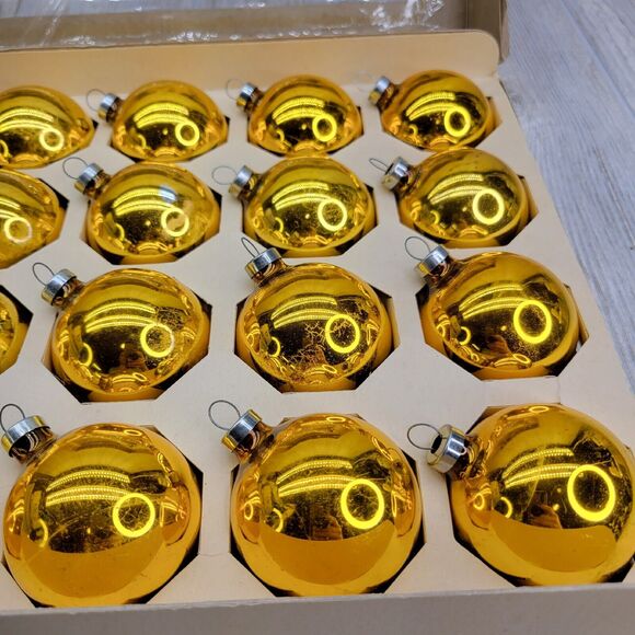 Vintage Gold Woolworth Woolco Glass Ornaments Bulbs 24 original box USA 2.25"‎ - Picture 8 of 11